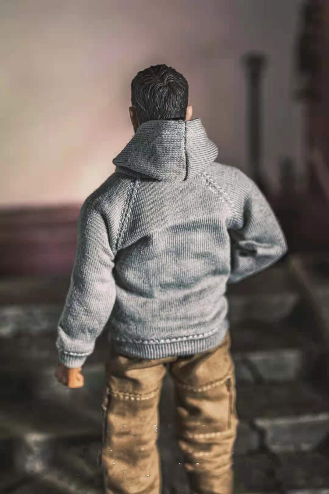1/12 Scale Casual Streetwear Outfit, Gray Hoodie + Khaki Cargo Pants Set for 6 Inch Male Action Figure body