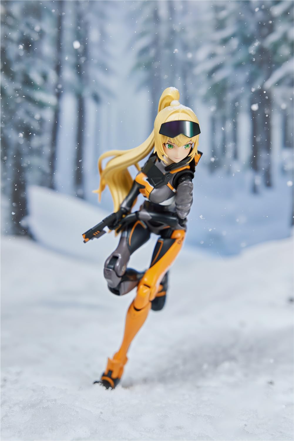 Nine Realms 1/10 scale winter snow extreme girls Shining action figure EG-01