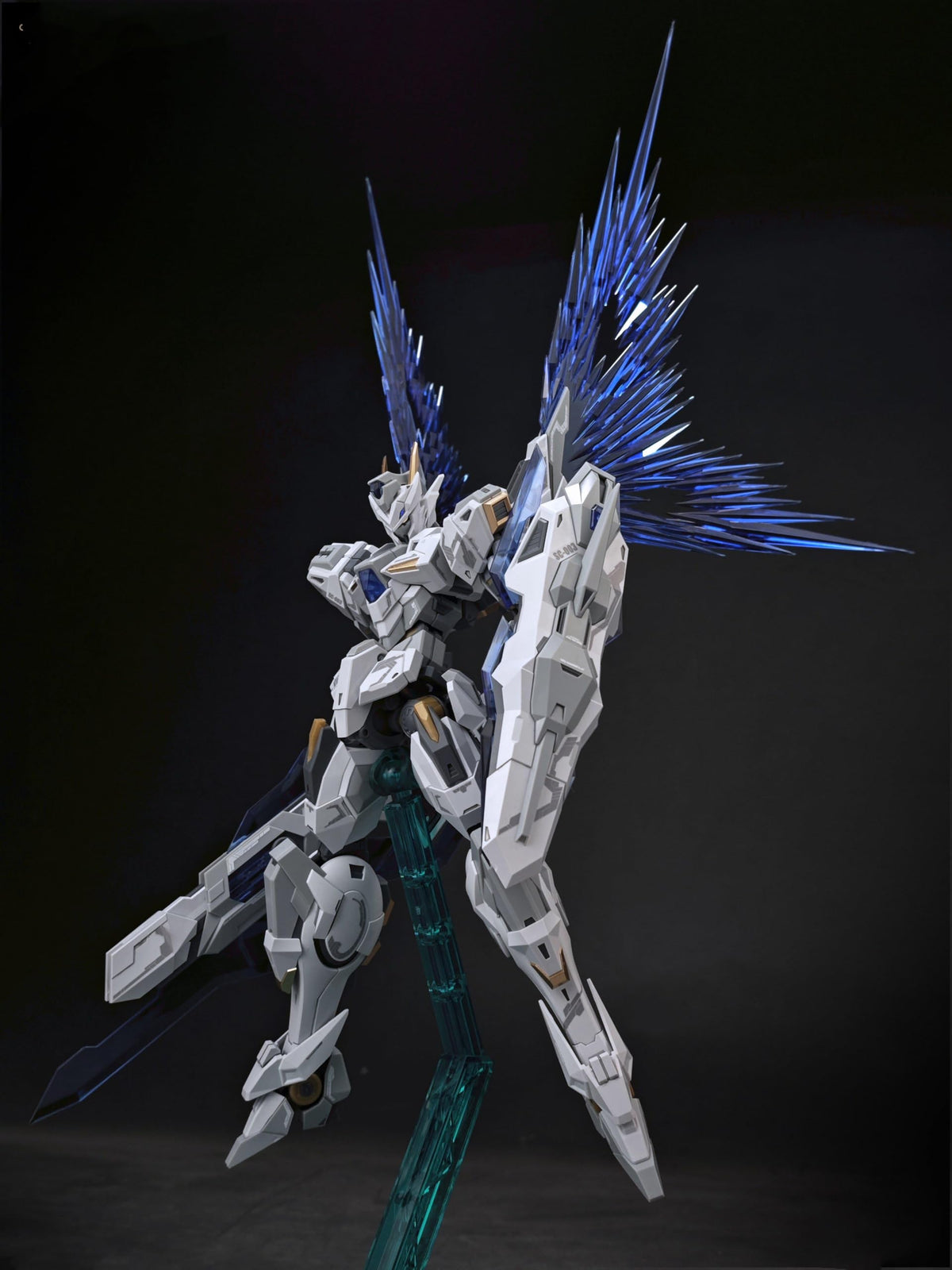 SNAA 1/144 scale gods guardian GAWAINN full action model kits SC-003