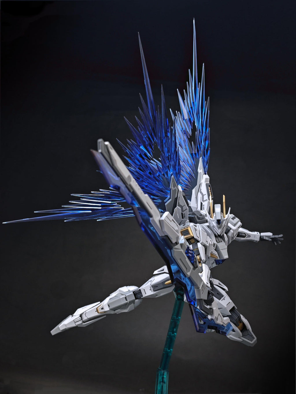 SNAA 1/144 scale gods guardian GAWAINN full action model kits SC-003