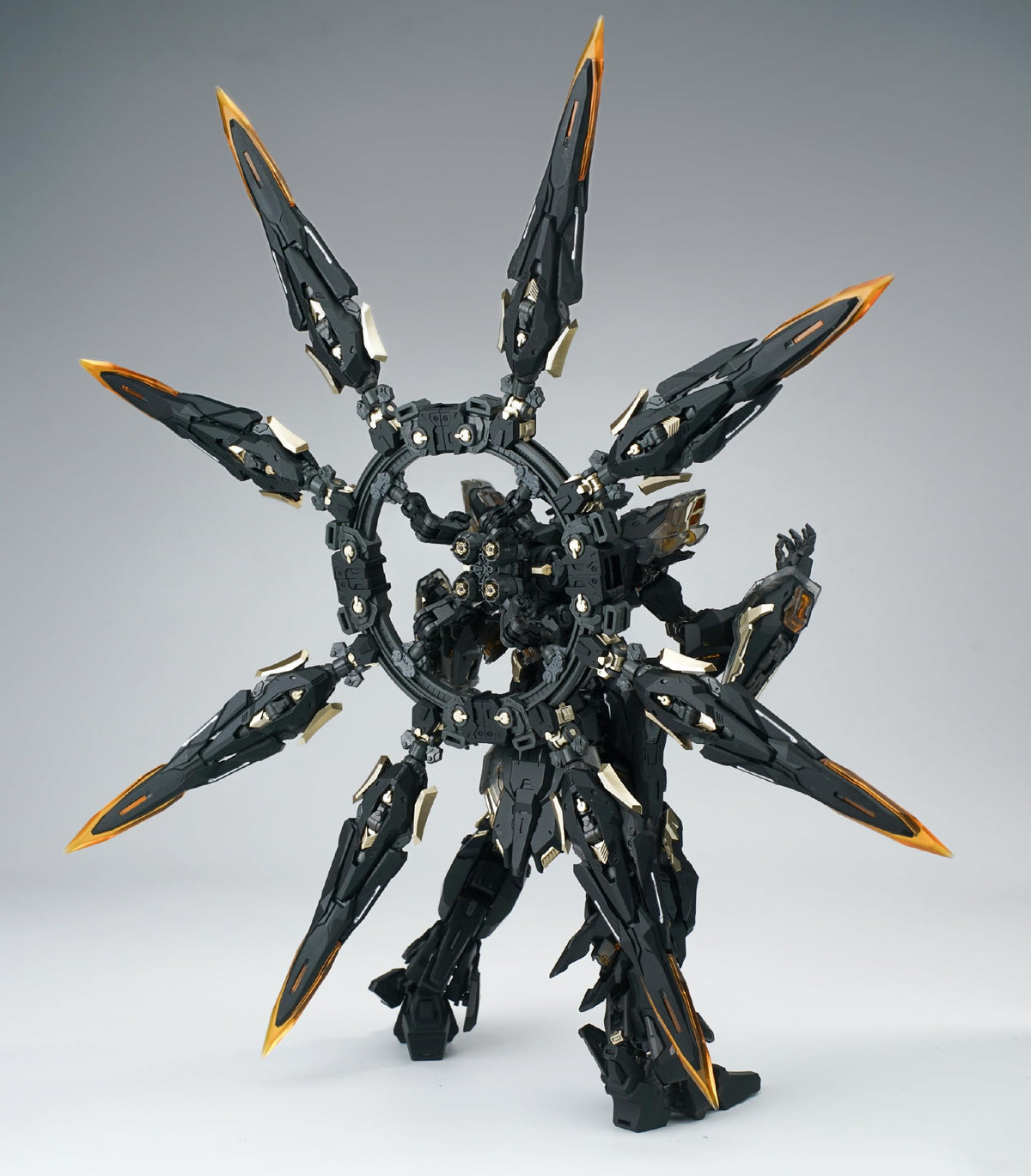 VIENTIANE FUSION 1/100 scale black Apocalypse Alloy Frame model kits
